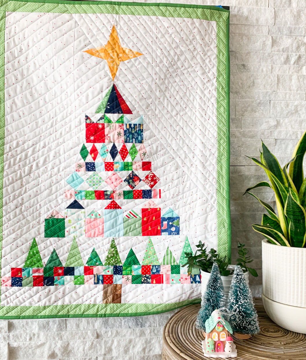 O' Christmas Tree Wall Hanging